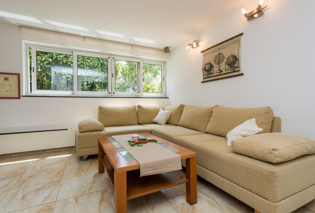 Molnar Resort Apartment Sergej Brzac Extérieur photo